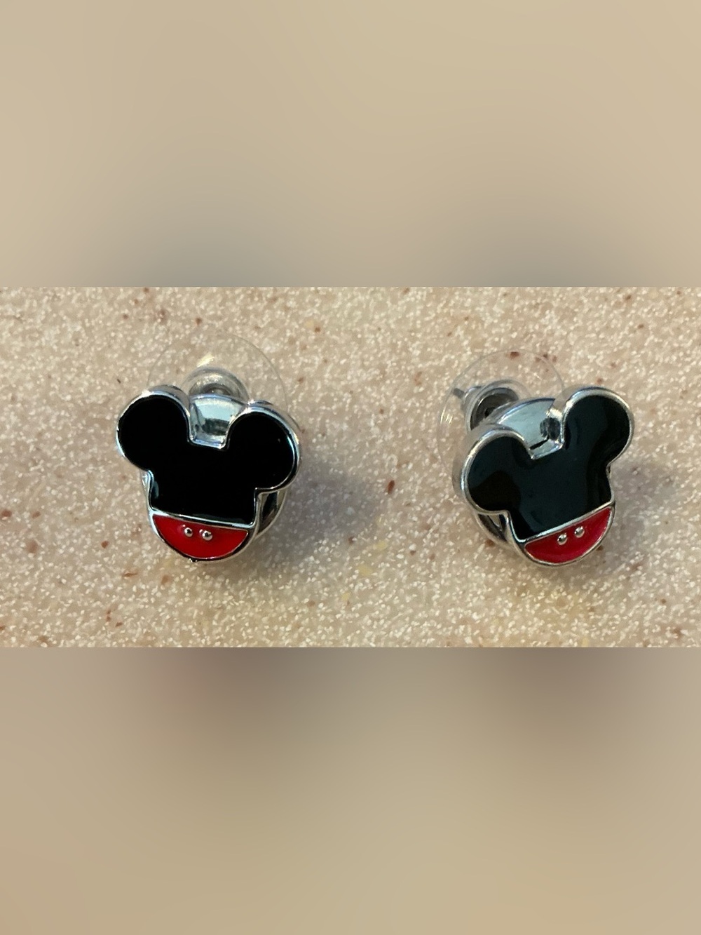 Black & Red Mouse-Head Stud Earrings for Women Poppet style